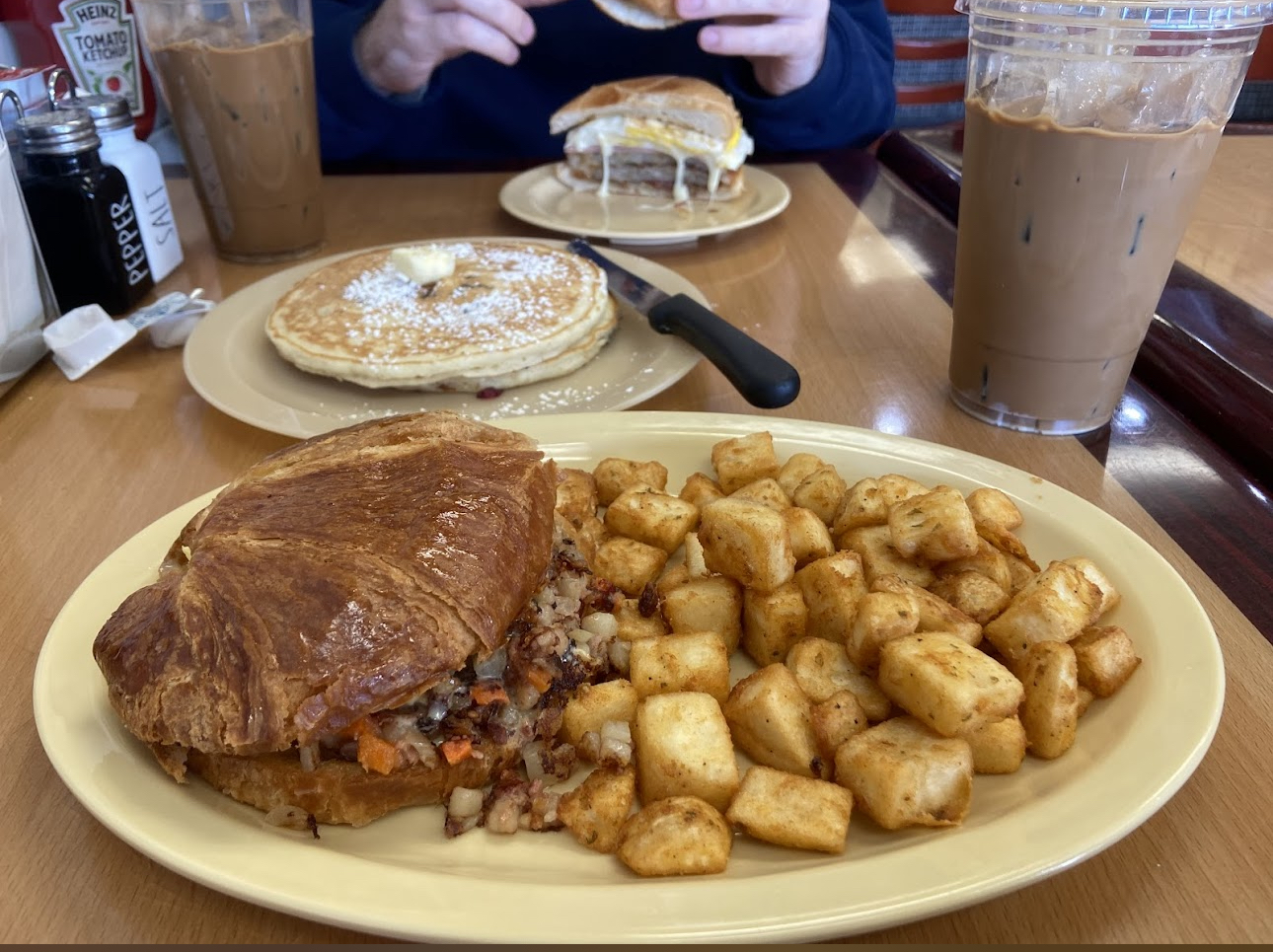 Best All Day Lunch in Lowell, MA - Fresh & Delicious at Star Cafe